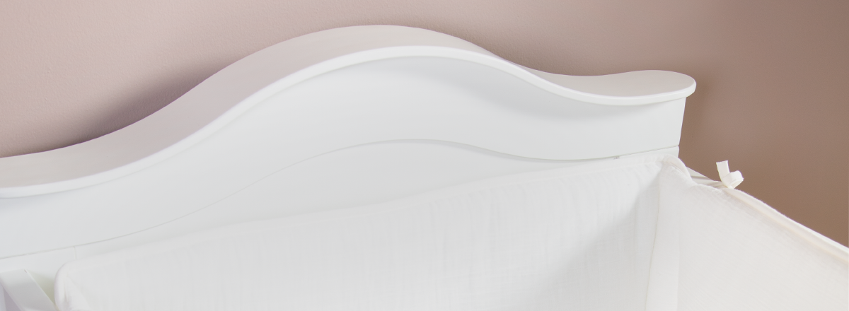 Romantic White Romantic White