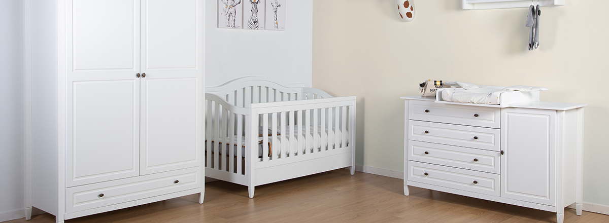 Hampton White Hampton White